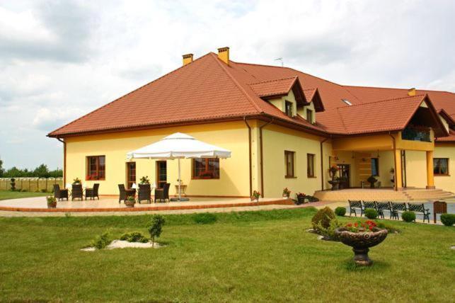 Hotel Wasik Krogulcza Extérieur photo